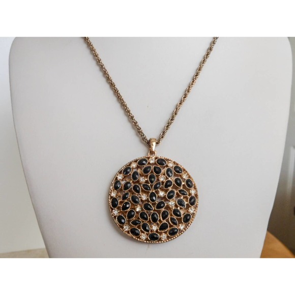 Vintage Amrita Singh Rhinestone Medallion Necklace , Twisted Rope - Picture 1 of 9